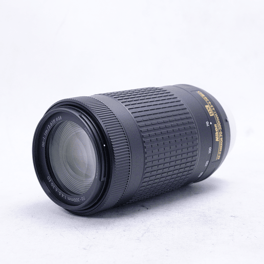 Nikon AF-P DX NIKKOR 70-300mm f4.5-6.3 G ED - Usado 3