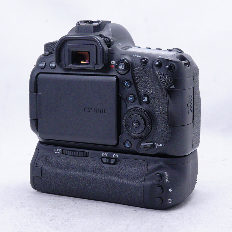 Canon EOS 6D Mark II con Grip BG-E21 - Usado 4