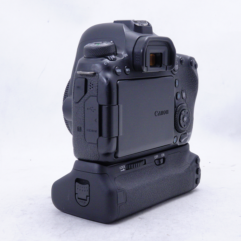Canon EOS 6D Mark II con Grip BG-E21 - Usado 5