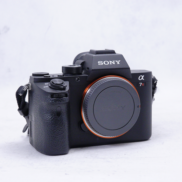 Sony a7RII en caja original - Usado 3