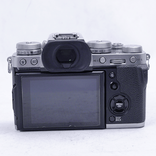 FUJIFILM X-T3 con handgrip (Silver) - Usado 4
