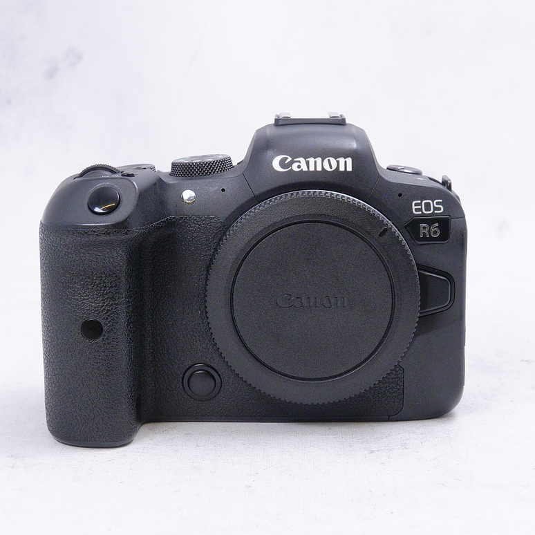 Canon EOS R6 Mirrorless Camera - Usado 2