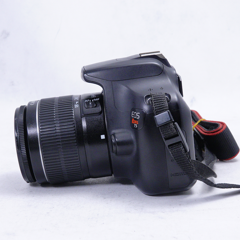 Canon EOS Rebel T5 con lente kit 18-55mm versión III - Usado 5