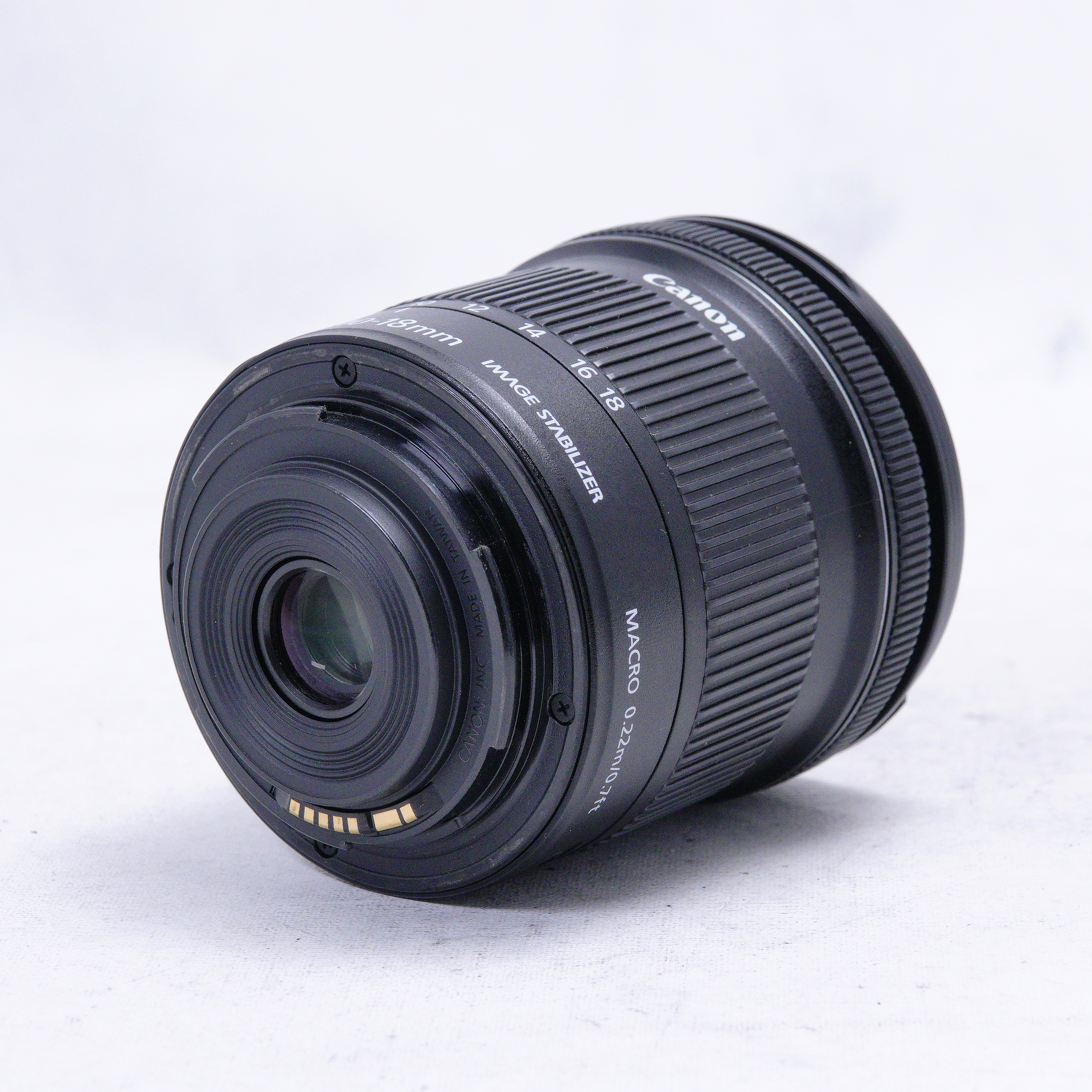 Lente Canon EF-S 10-18mm 4.5-5.6 IS STM - Usado
