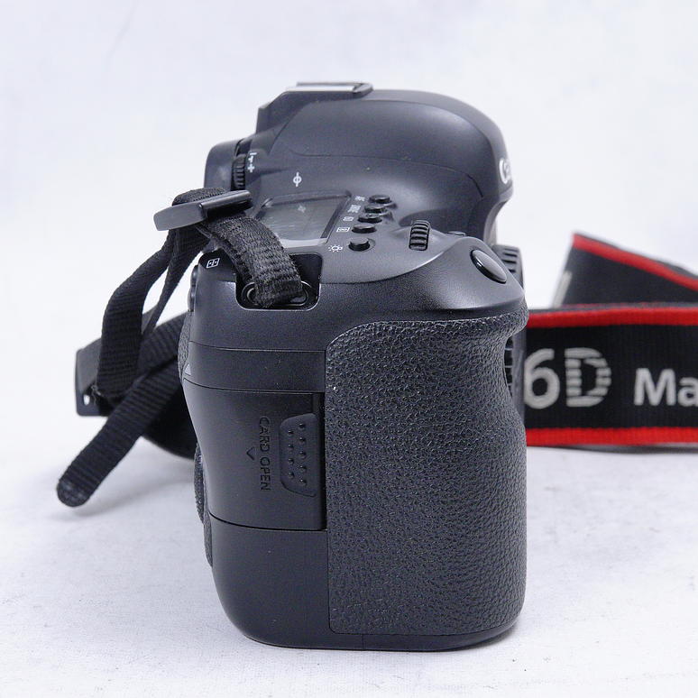 Canon EOS 6D Mark II - Usado 3