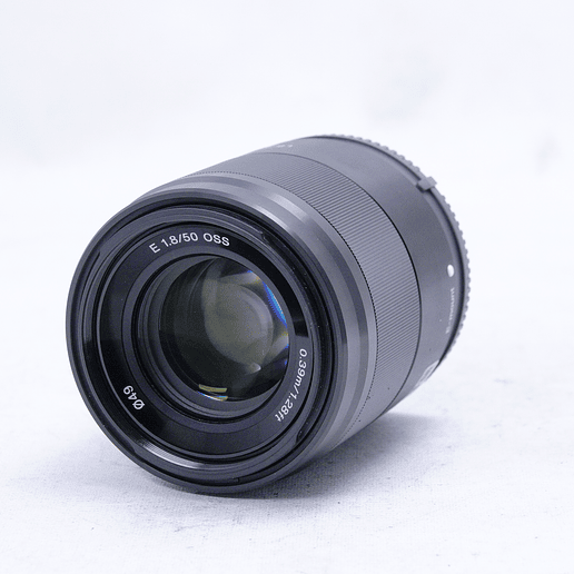 Sony E 50mm f1.8 OSS - Usado 3