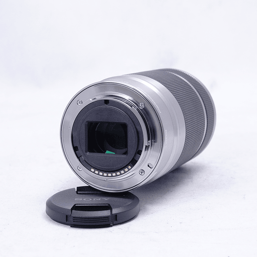 Sony E 55-210mm f/4.5-6.3 OSS (silver) - Usado 4