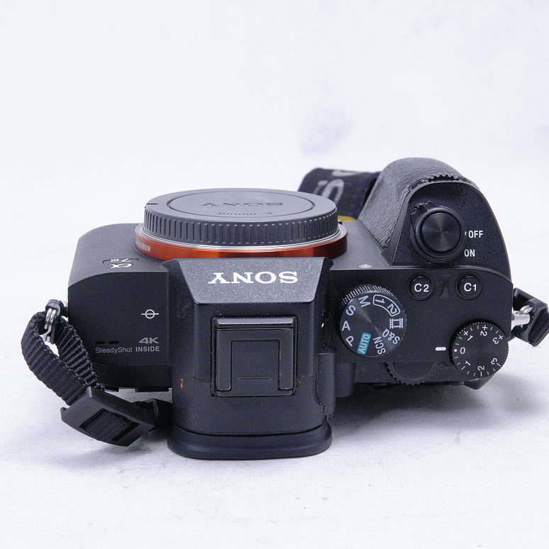 Sony A7III con skin y caja original - Usado 7