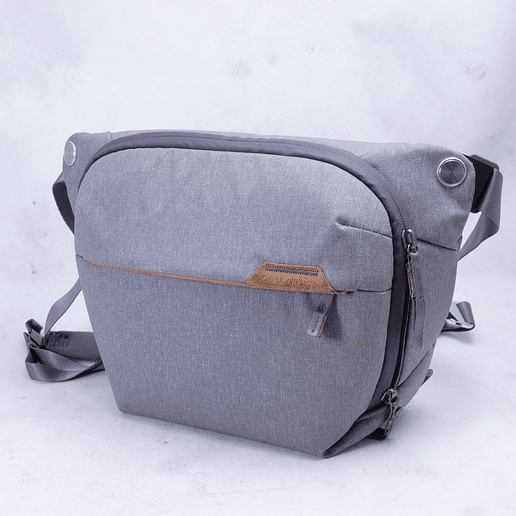 Bolso Peak Design Everyday Sling v2 (6L, Ash) - Usado 2