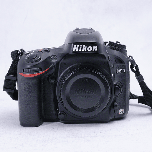 Nikon D610 DSLR (Cuerpo) - Usado 2