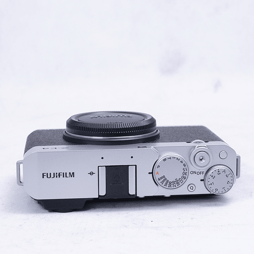 FUJIFILM X-E4 Mirrorless Camera (Silver) - Usado 6