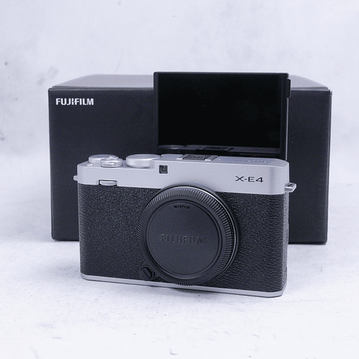 FUJIFILM X-E4 Mirrorless Camera (Silver) - Usado 8