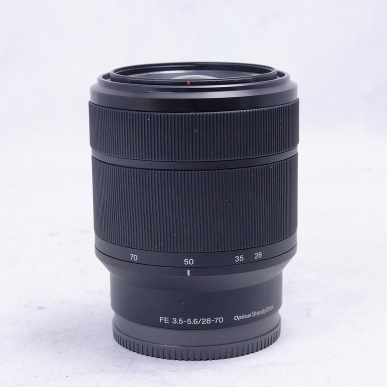 Sony A6000 con lentes KIT 16-50mm y Sony 28-70mm f3.5-5.6 - Usado 10