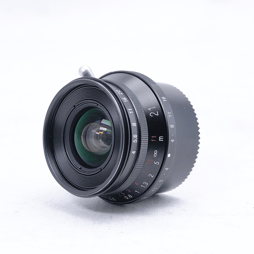 Voigtlander COLOR SKOPAR 21mm F4 MC L39 LTM con Lens Hood y Visor 21mm - Usado 3