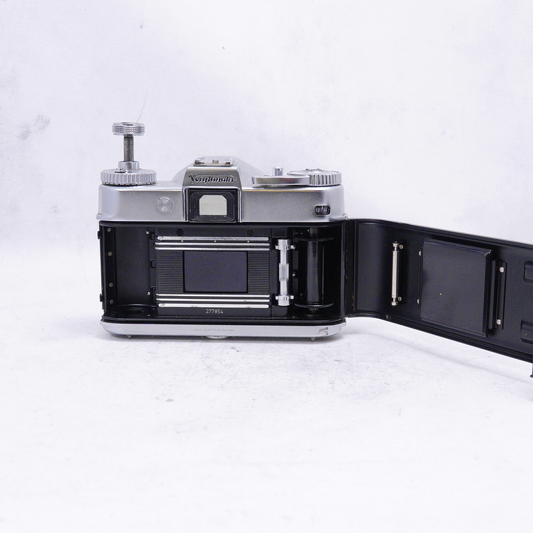 Voigtlander Bessamatic con lentes 50mm F2.8 y 135mm F/4 - Usado 5
