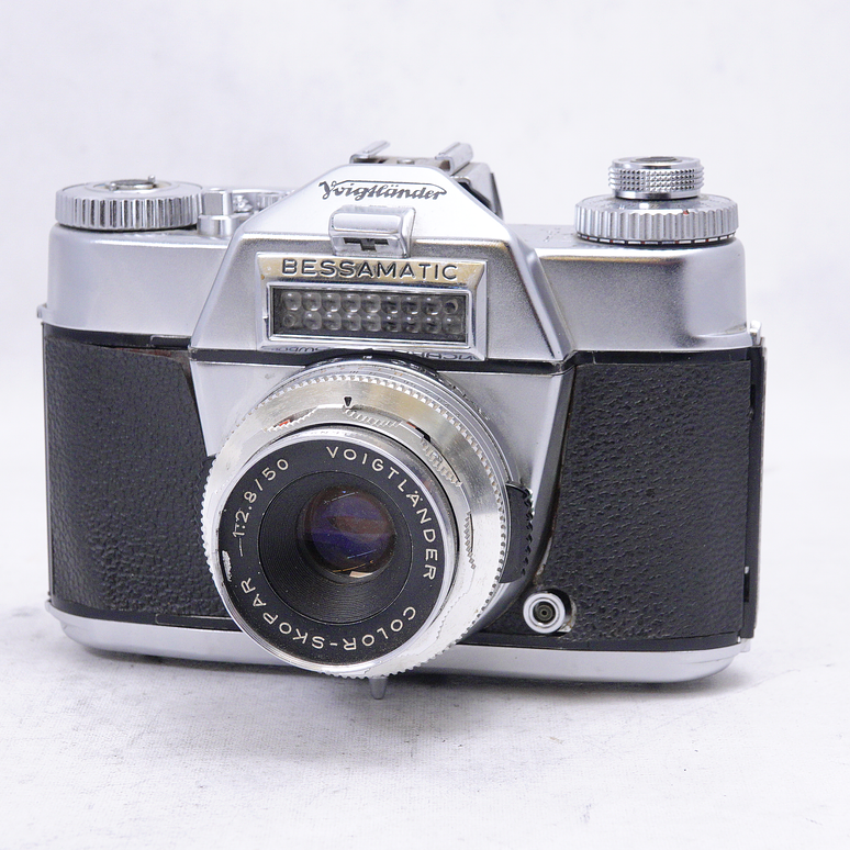 Voigtlander Bessamatic con lentes 50mm F2.8 y 135mm F/4 - Usado 1
