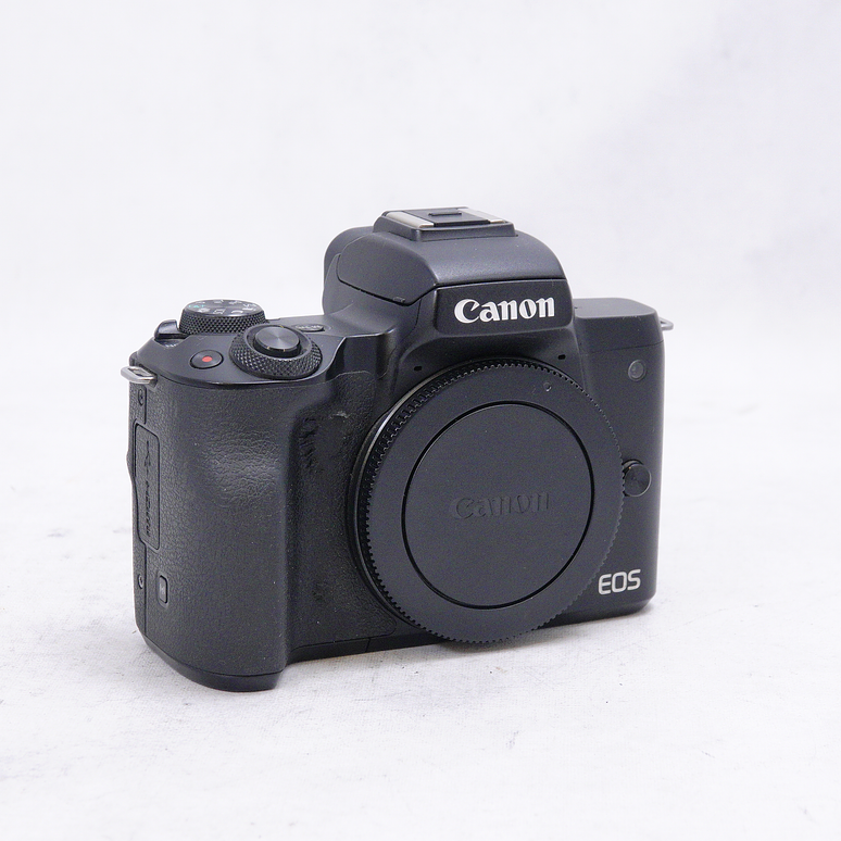 Canon EOS M50 con adaptador - Usado 3