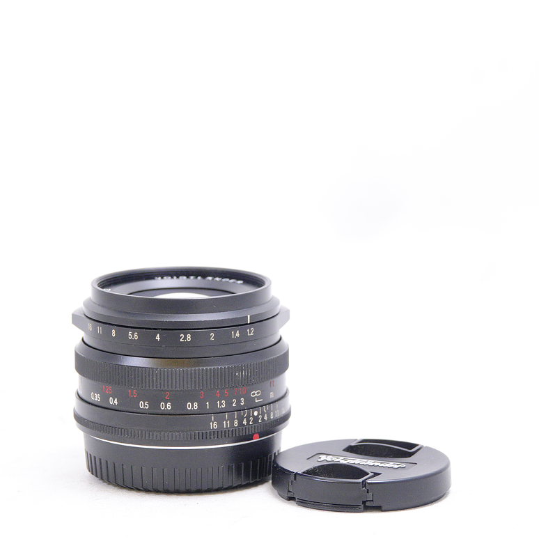 Lente Voigtlander Nokton 35mm f/1.2 para FUJIFILM X - Usado 2