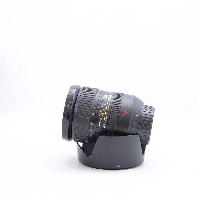 Nikon AF-S NIKKOR 18-200mm f/3.5-5.6 G ED VR DX - Usado 4