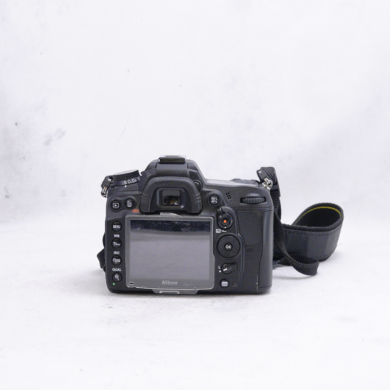 Nikon D7000 (Body) - Usado 3