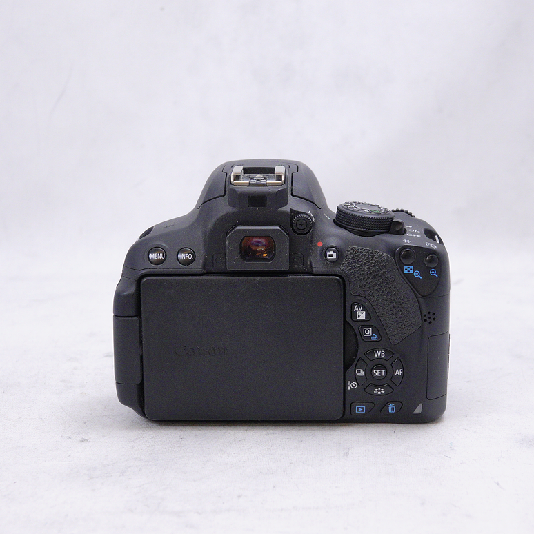 Canon EOS Rebel T5i (cuerpo) - Usado 3