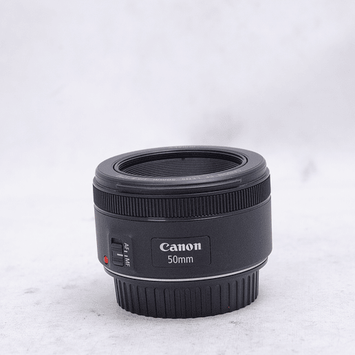 Canon 50mm F/1.8 - Usado 2
