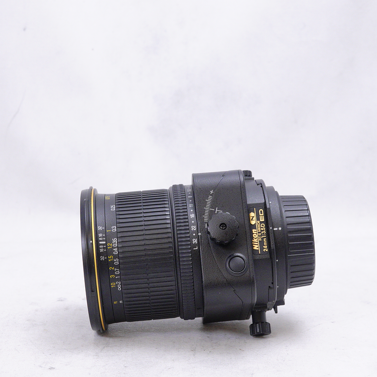 Lente Nikon Nikkor PC-E 24mm F3.5D ED - Usado 2