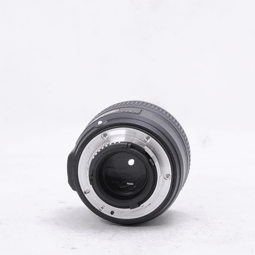 Nikon D7000 + lente 50mm F1.8 - Usado 12