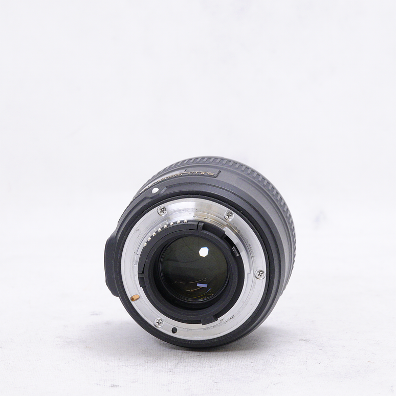 Nikon D7000 + lente 50mm F1.8 - Usado 12