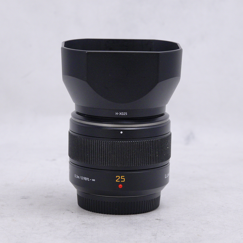 Panasonic Leica DG Summilux 25mm f/1.4 II ASPH - Usado 6
