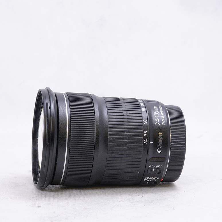 Canon EOS 6D con lente de 24-105mm f/ 3.5 - 5.6  - Usado 10