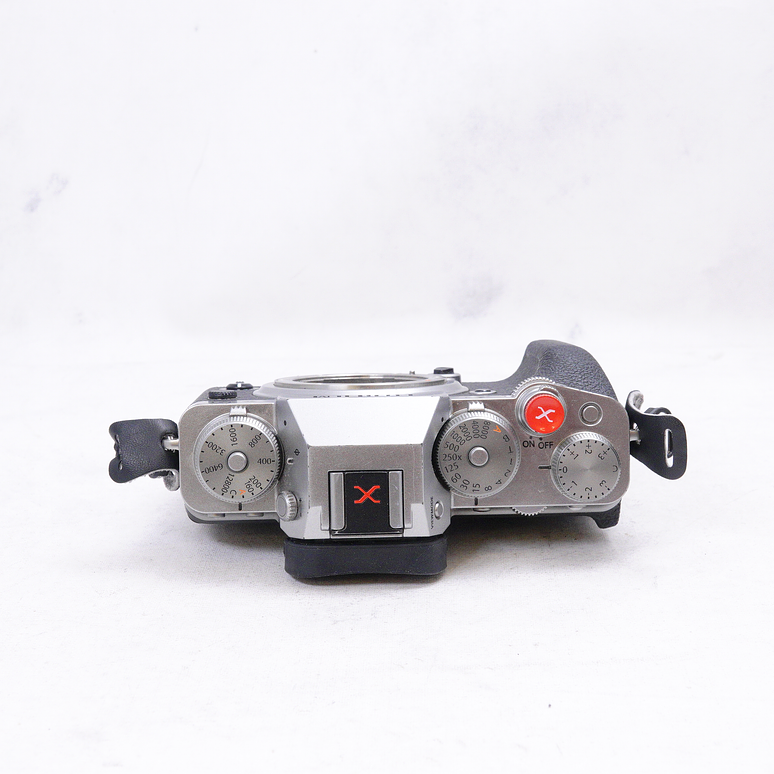 Fujifilm XT-4 Silver con accesorios - Usado 6