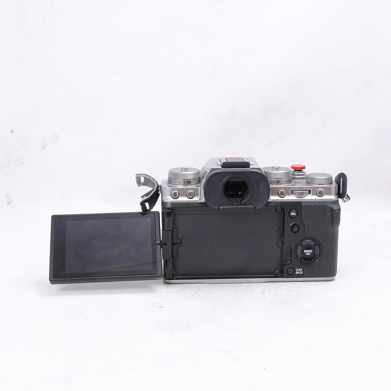 Fujifilm XT-4 Silver con accesorios - Usado 4