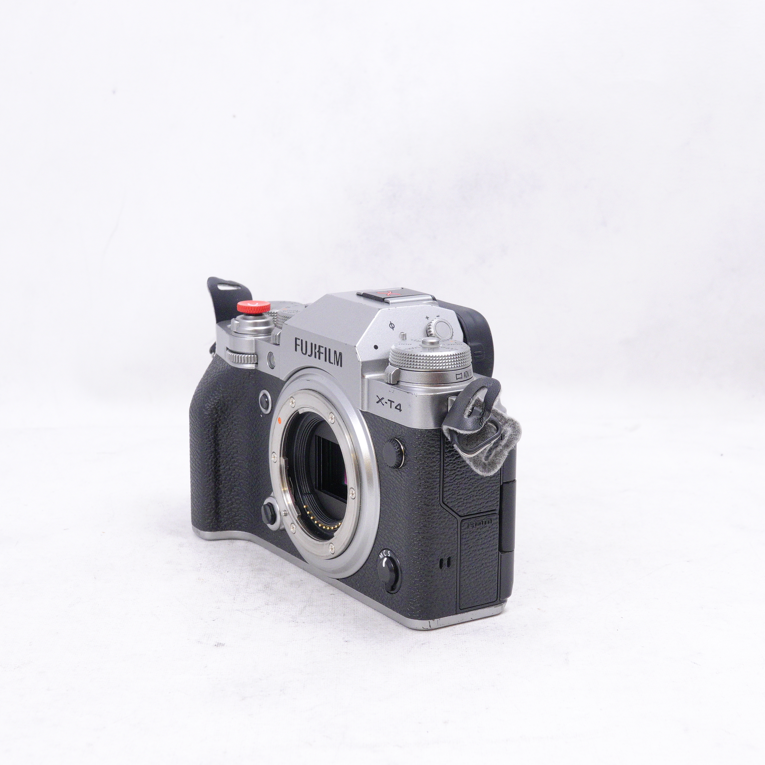Fujifilm XT-4 Silver con accesorios - Usado