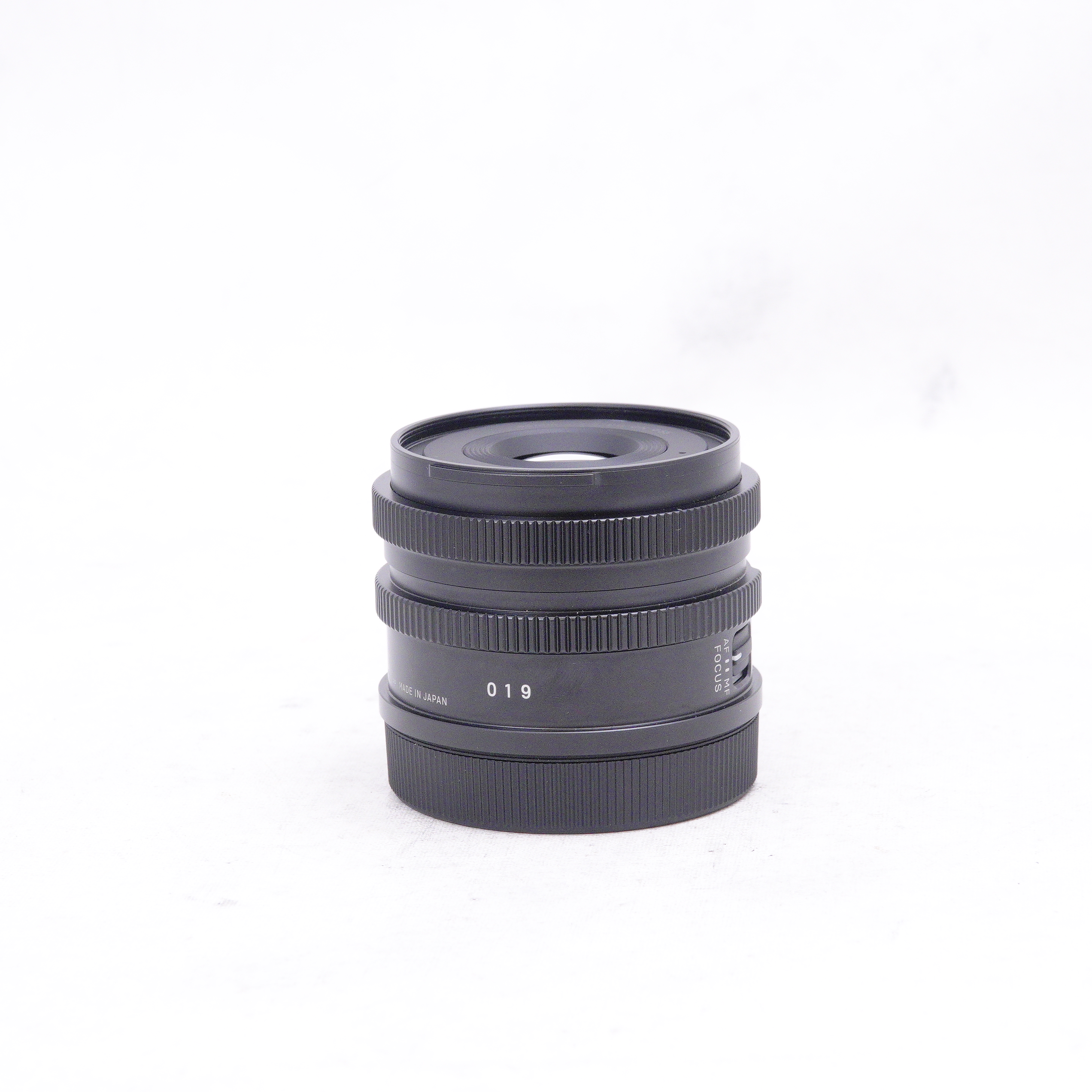 Sigma 45mm f/2.8 DG DN Contemporary Lens for Leica L - Usado