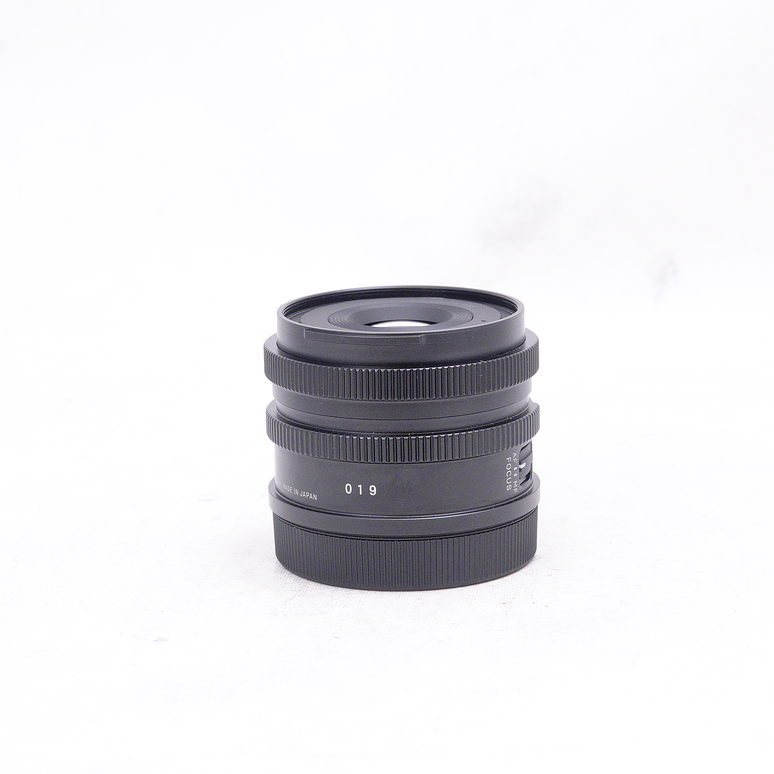 Sigma 45mm f/2.8 DG DN Contemporary Lens for Leica L - Usado 3
