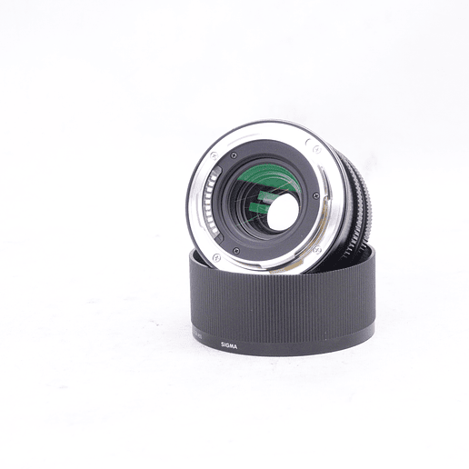 Sigma 45mm f/2.8 DG DN Contemporary Lens for Leica L - Usado 5