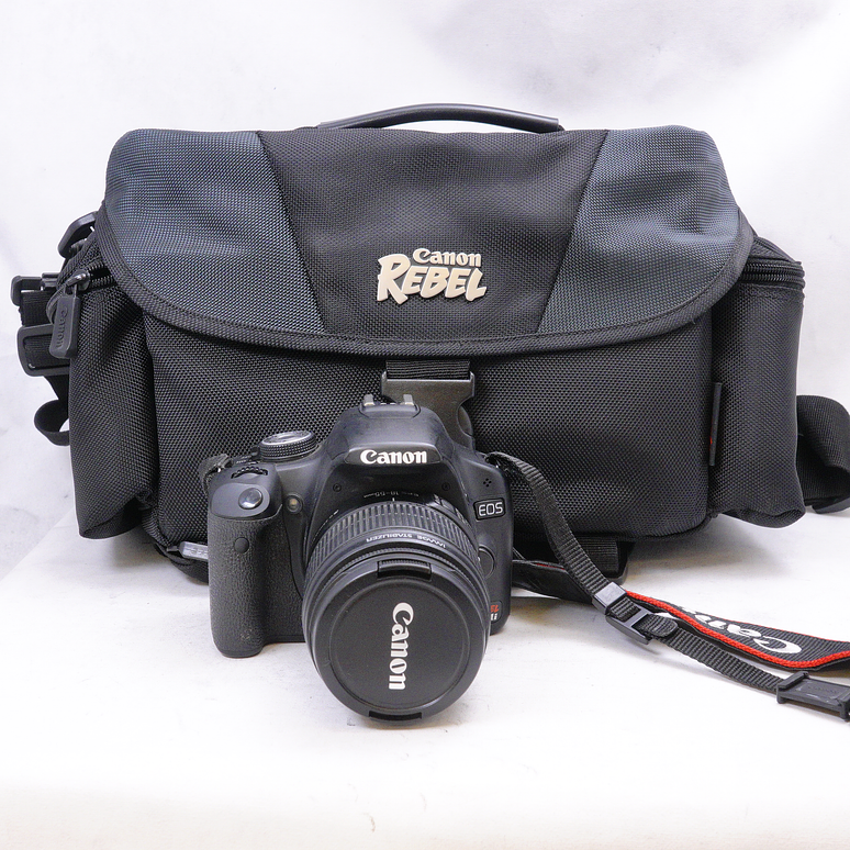 cámara réflex digital Canon EOS Rebel T1i  con lente EF-S 18-55mm f/3.5-5.6 IS - Usado 6