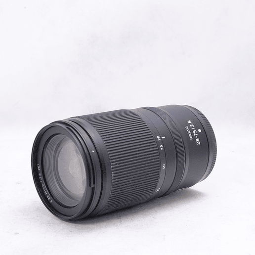 Nikon NIKKOR Z 28-75mm f/2.8 - Usado 4