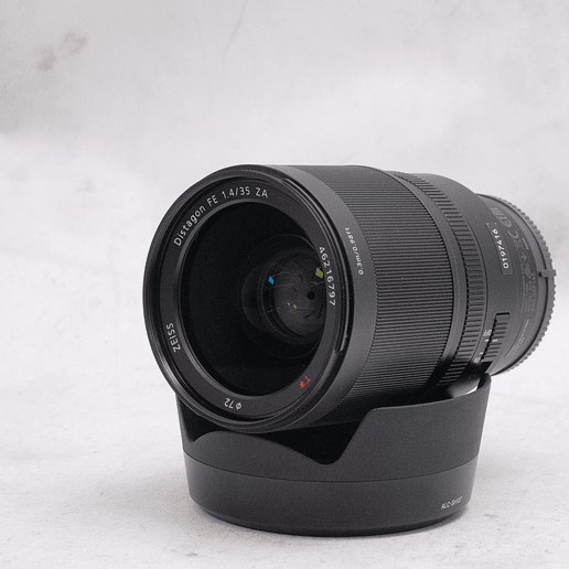 Sony Distagon T FE 35mm f/1.4 ZA - Usado 3