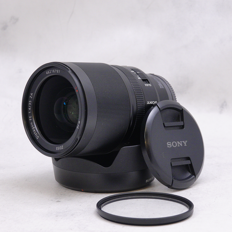 Sony Distagon T FE 35mm f/1.4 ZA - Usado 5
