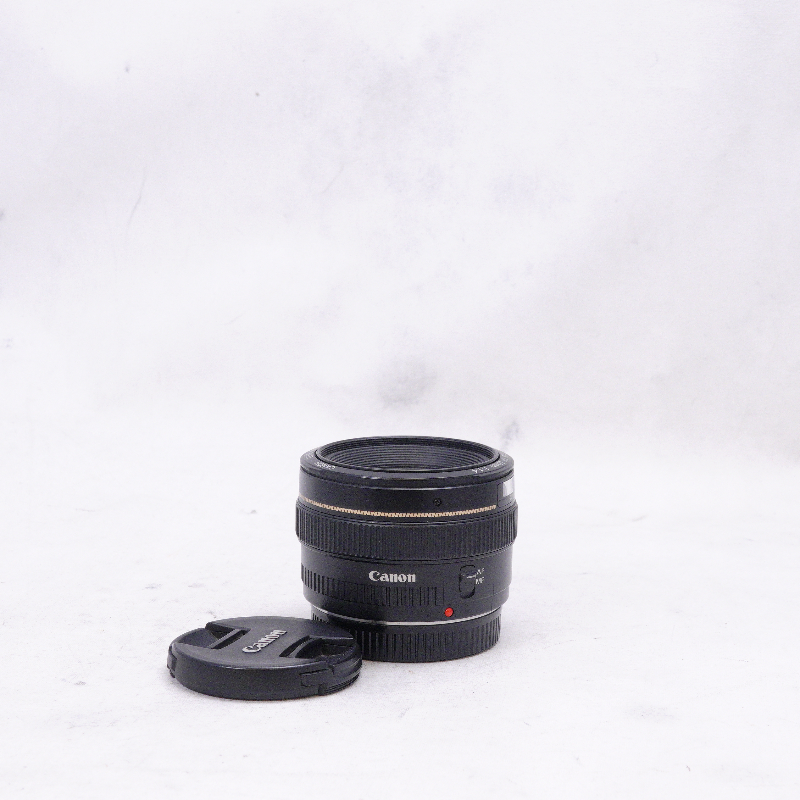 Lente Canon EF 50mm f1.4 USM - Usado