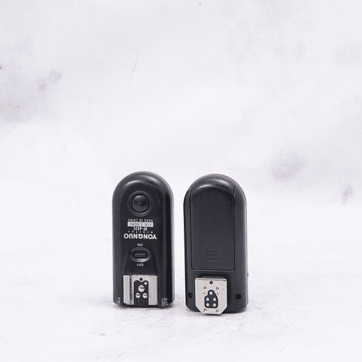 Pack Yongnuo transmisor Speedlite RF-603C  1