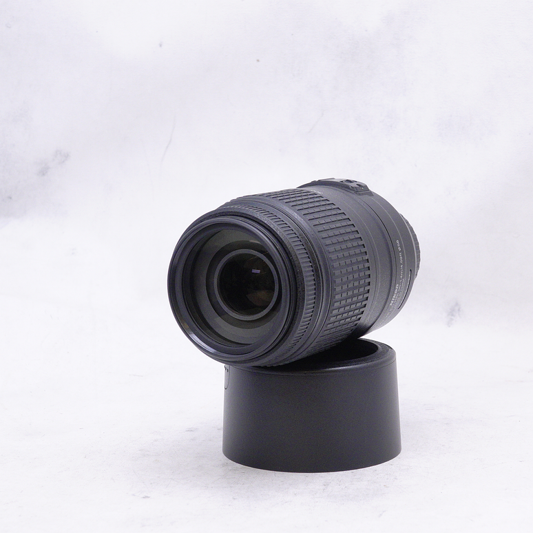 Nikon AF-S DX 55-300mm f/4.5-5.6G ED VR - Usado 5