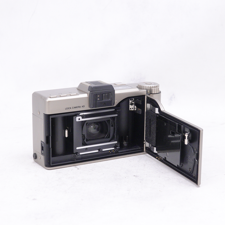 Cámara Leica Minilux Zoom - Usado 7