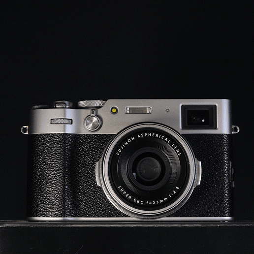 FUJIFILM X100V (Versión Silver) - Usado 3