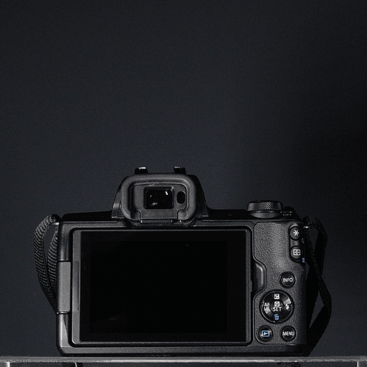 Canon M50 MARK II + Lente 18-45 Kit - Usado 4