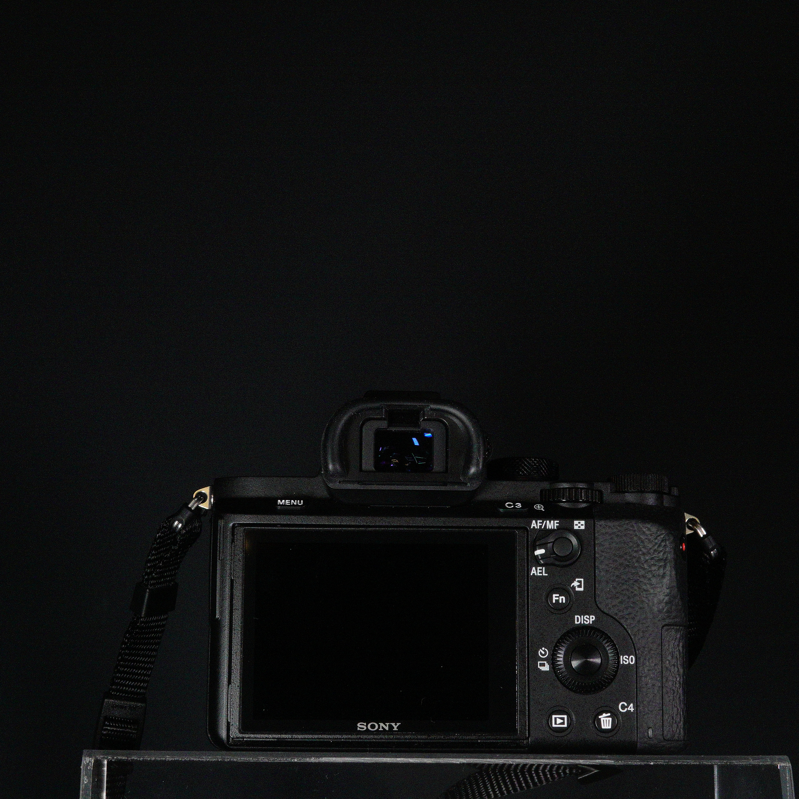 Sony a7 II Mirrorless con 28-70mm kit - Usado