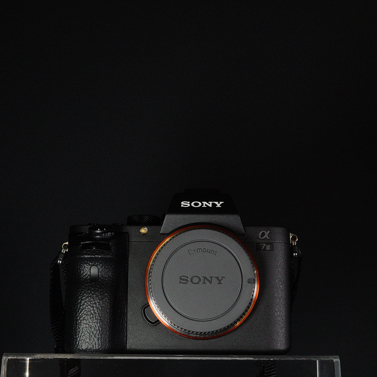 Sony a7 II Mirrorless con 28-70mm kit - Usado 7