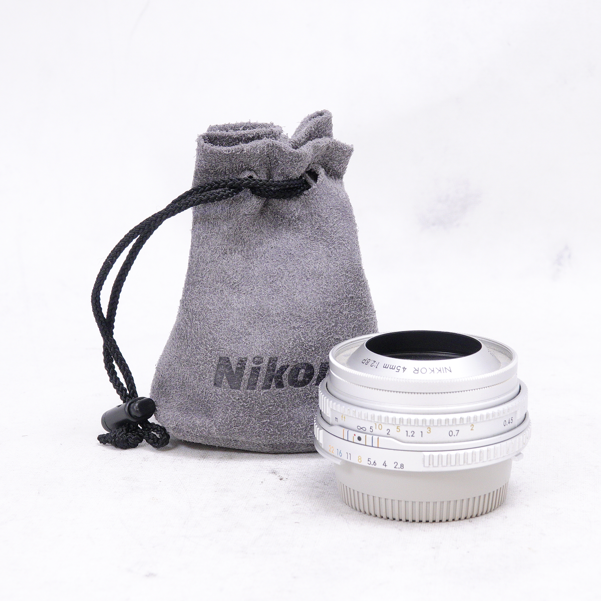 ニコン Ai-S NIKKOR 45mm F2.8 P シルバー 1200?1713390040